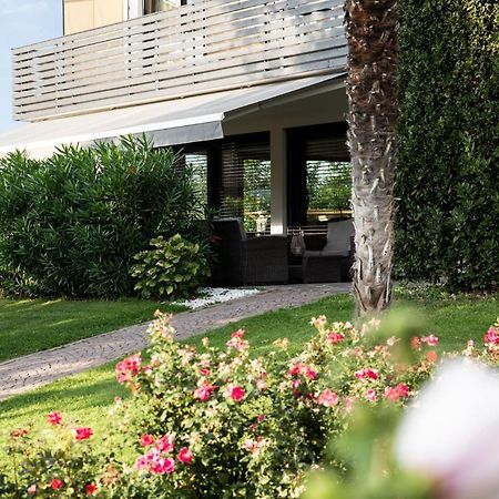 Julias Guesthouse Ora / Auer Exterior photo